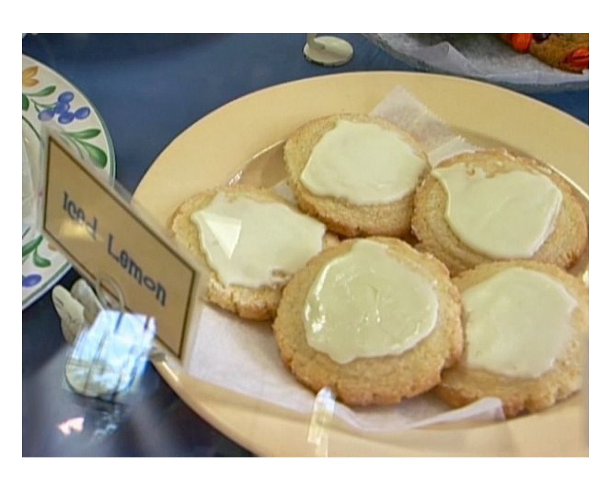 Iced Lemon Cookie Candle